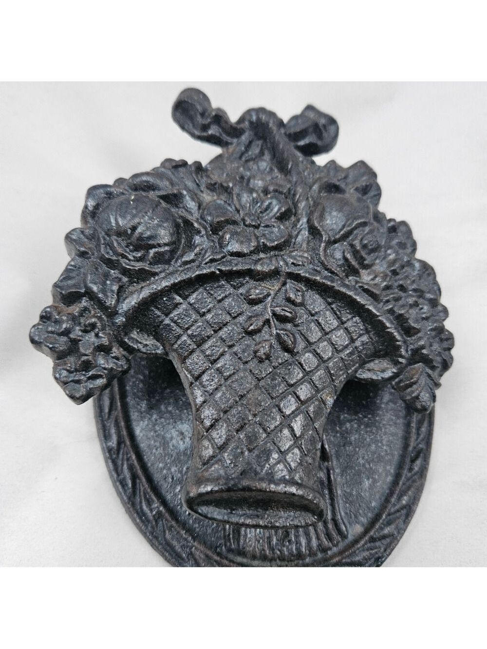 Vintage Hubley Cast Iron Floral Basket Door Knocker